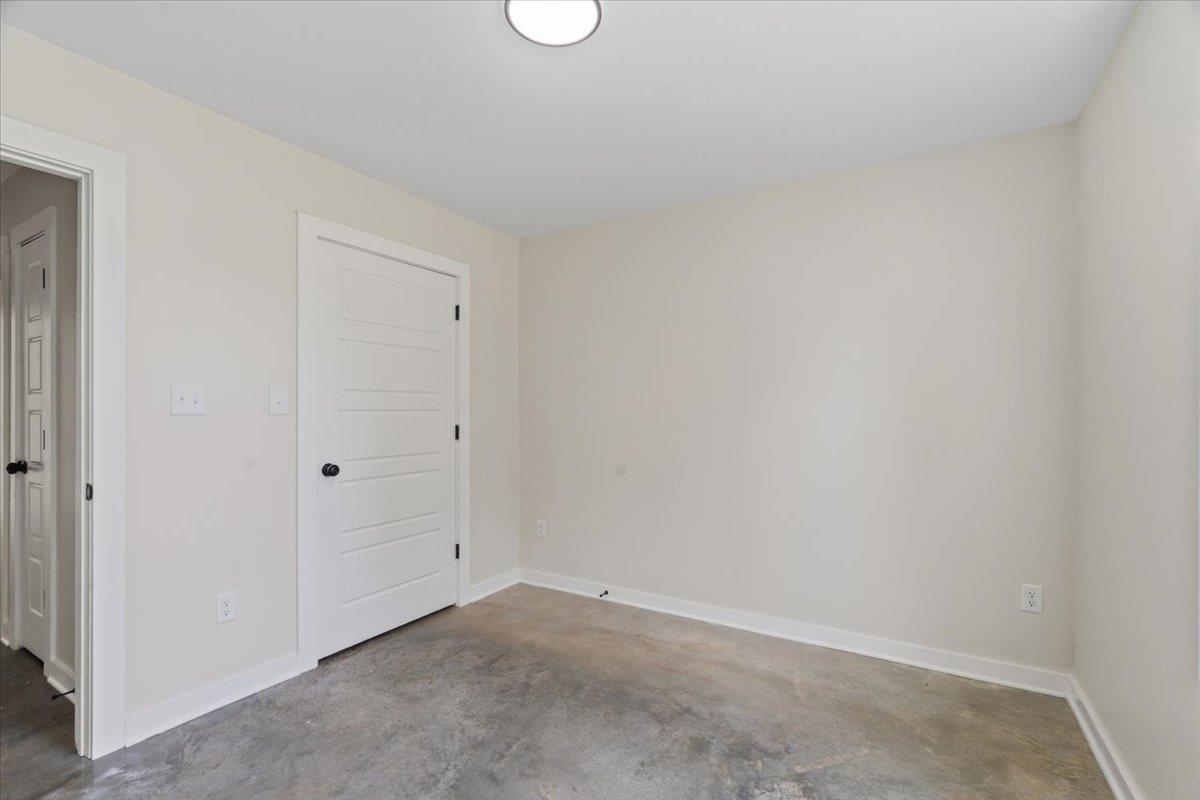 750 Barrett Pl N Property Photo 10