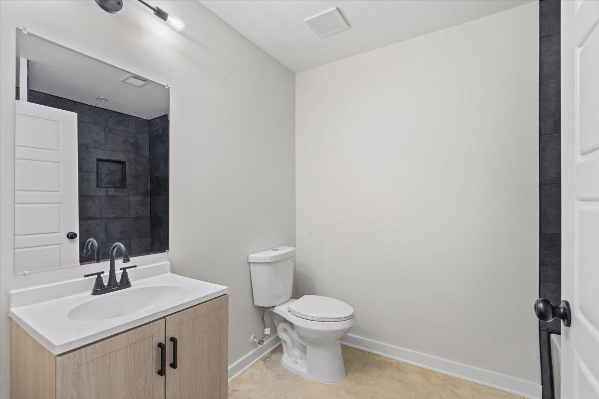 750 Barrett Pl N Property Photo 11