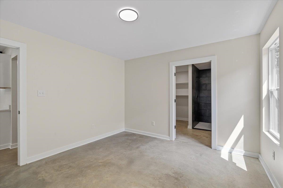 750 Barrett Pl N Property Photo 13