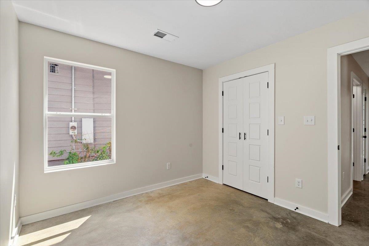 750 Barrett Pl N Property Photo 25