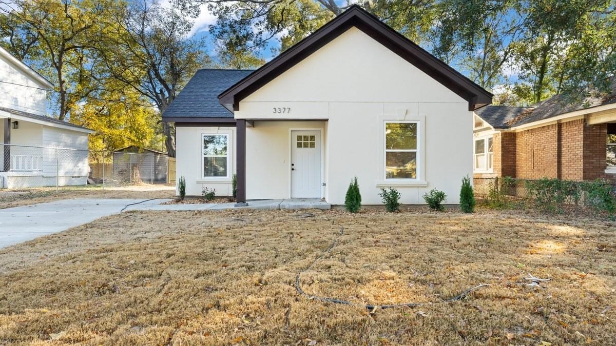 3377 Lamphier Pl Property Photo 2