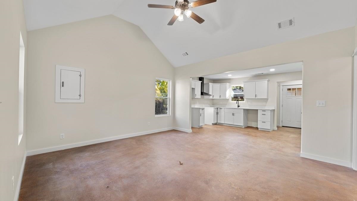 3377 Lamphier Pl Property Photo 9