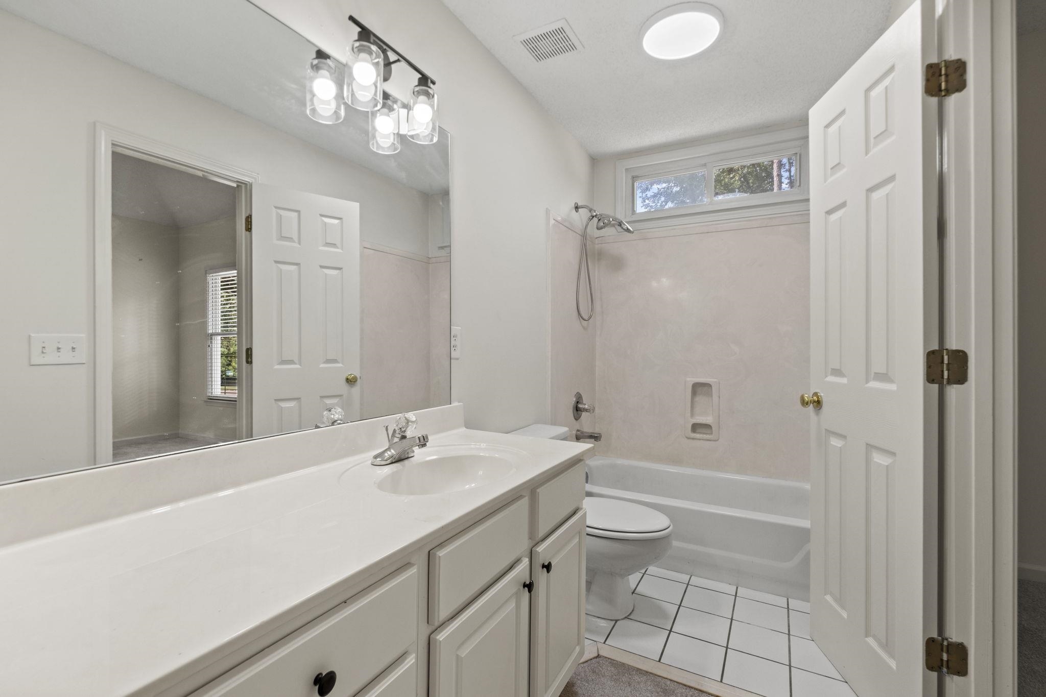 9358 L'anguille Ln Property Photo 29