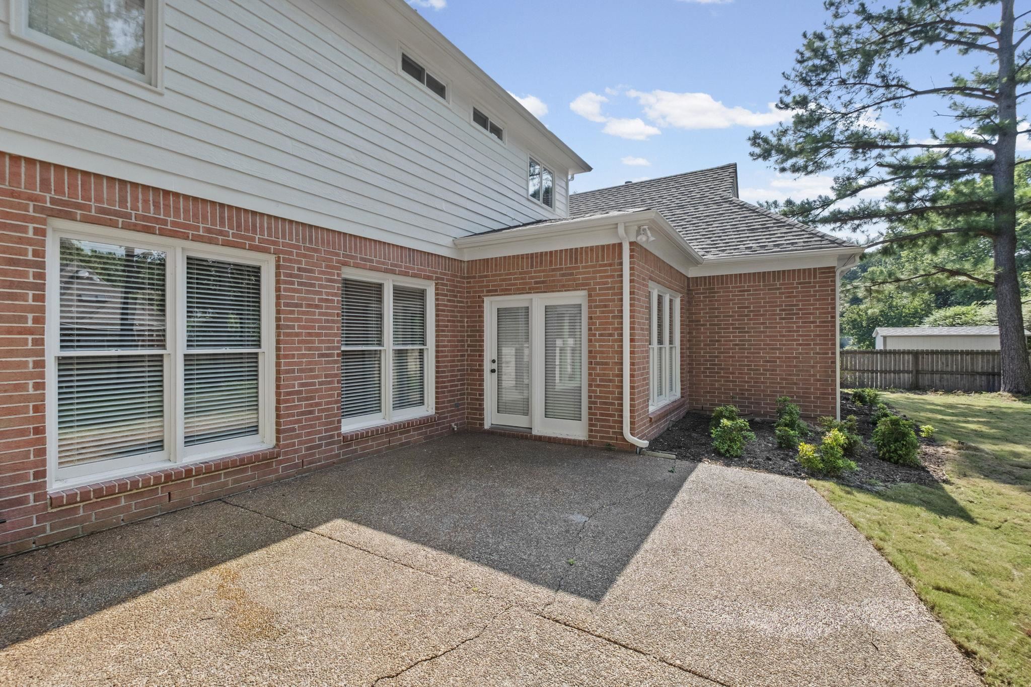 9358 L'anguille Ln Property Photo 37