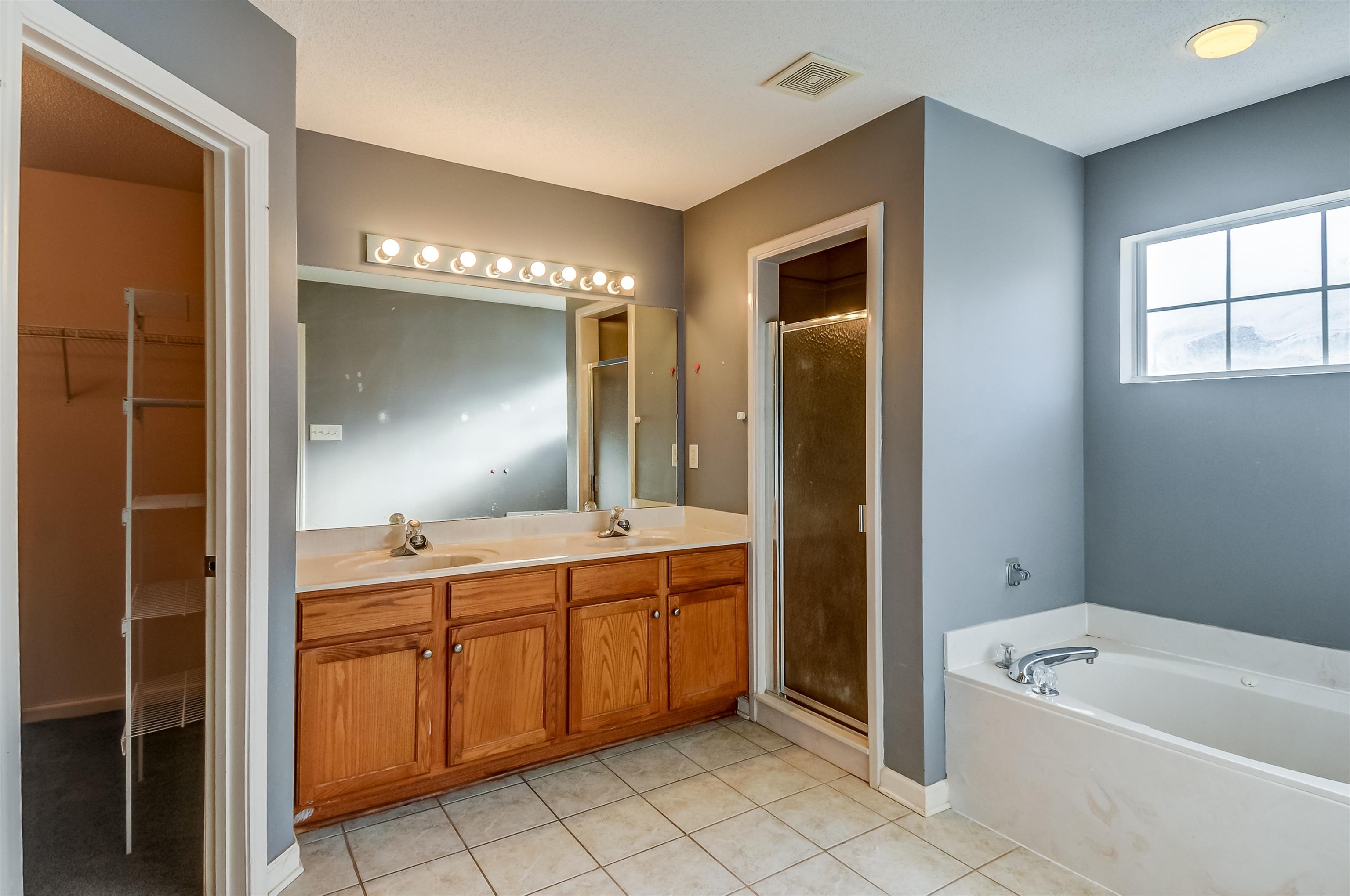 6664 Einat Cv Property Photo 15