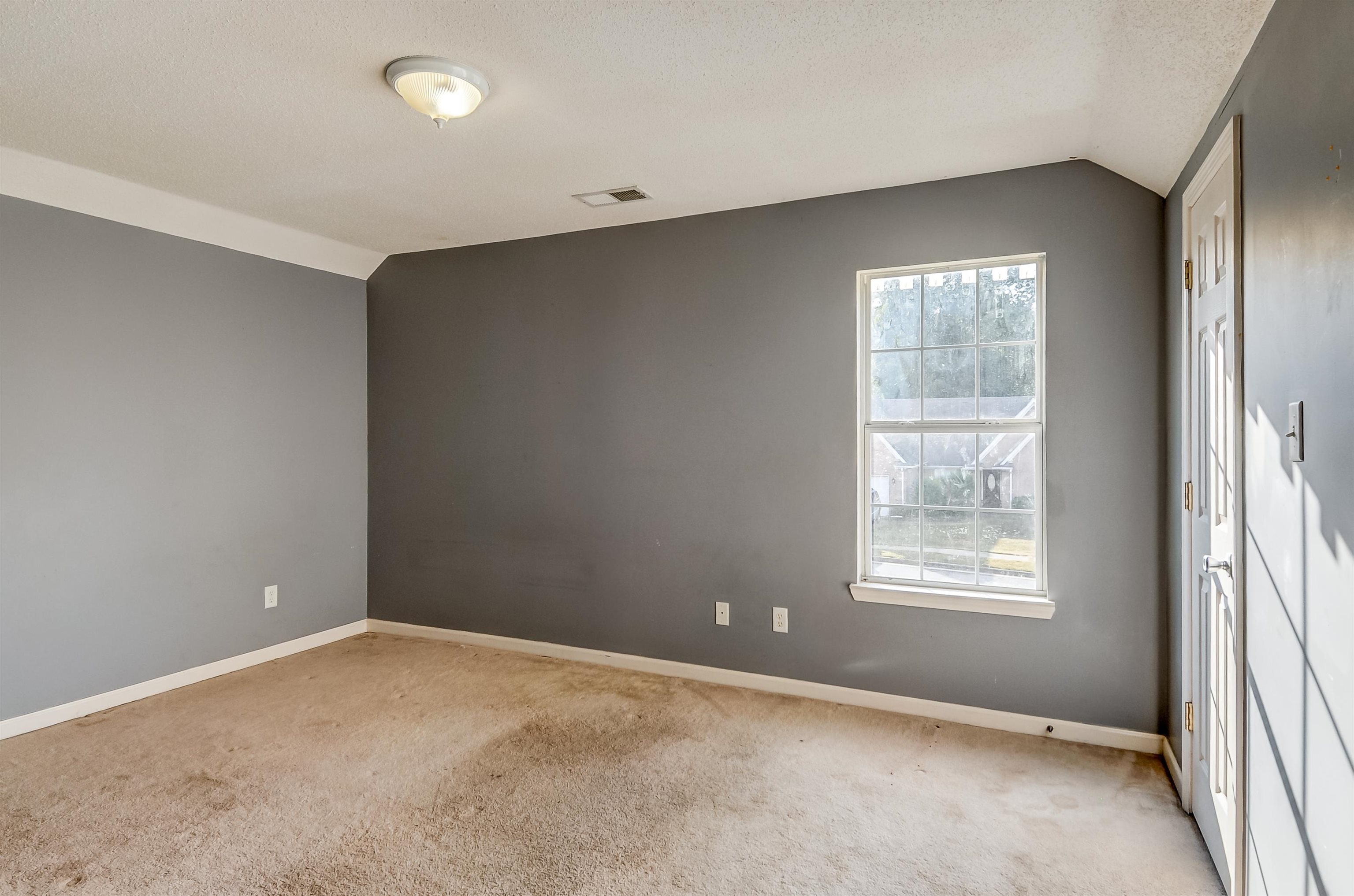 6664 Einat Cv Property Photo 21
