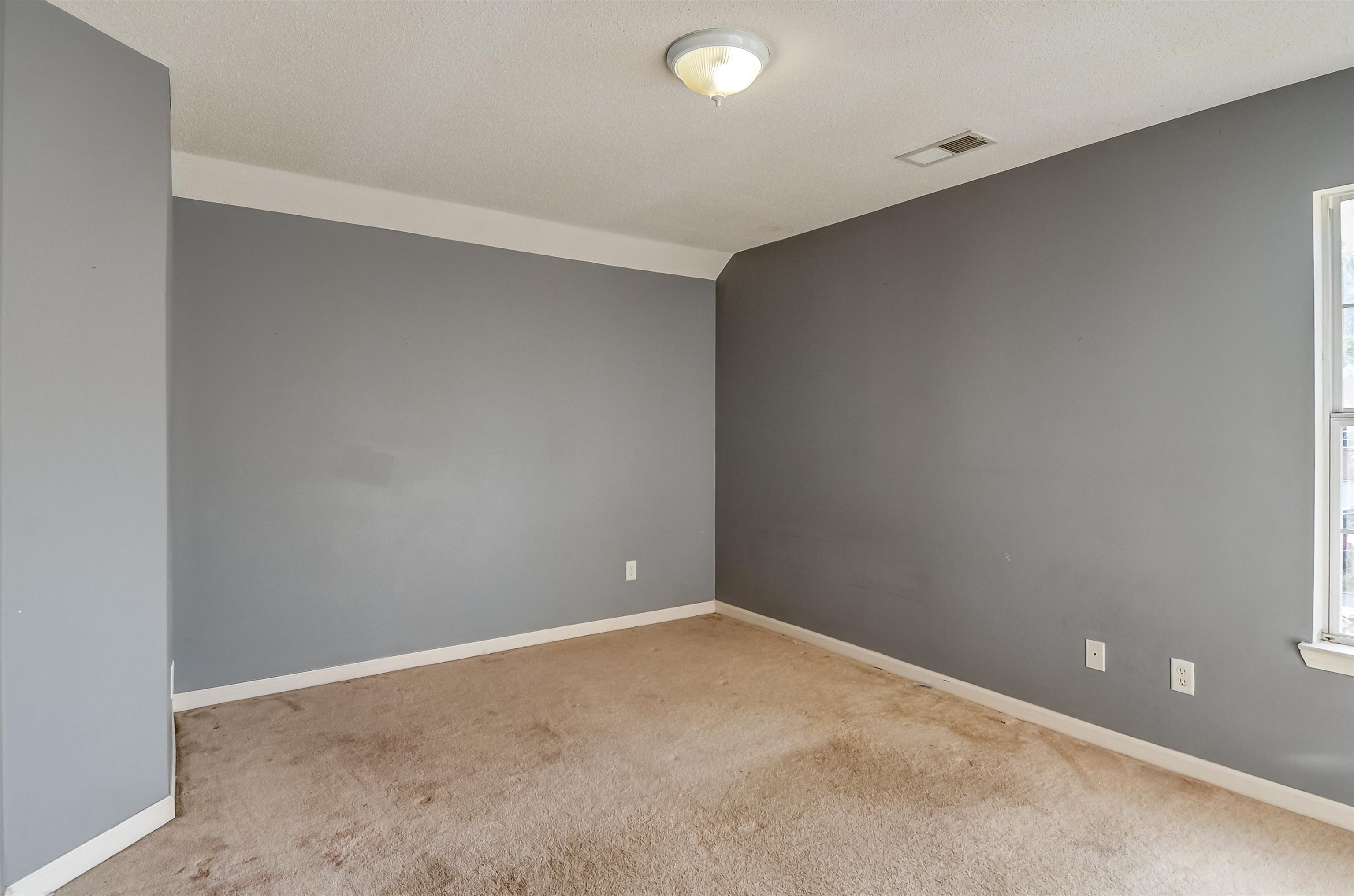 6664 Einat Cv Property Photo 22