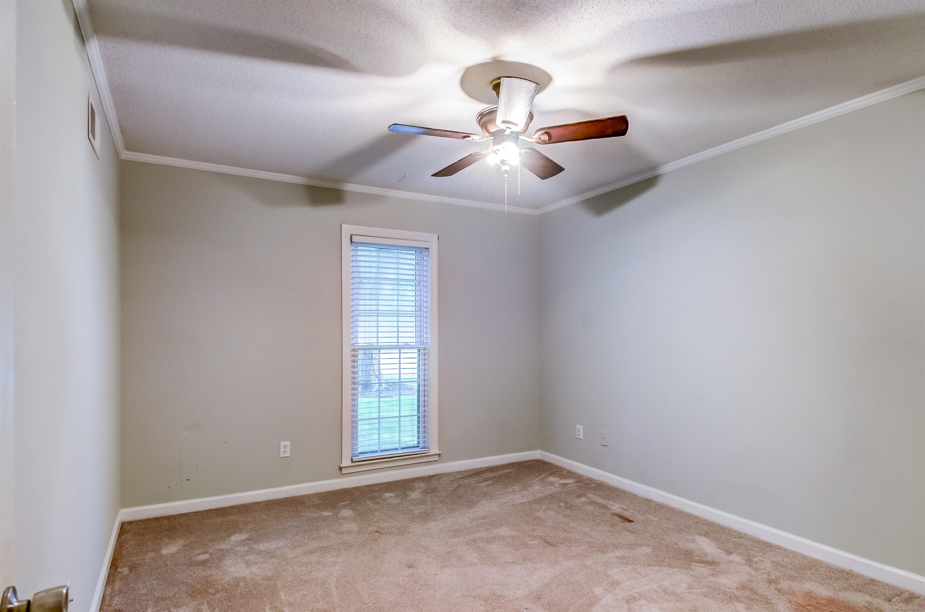 8892 N Thakeham Pl Property Photo 23