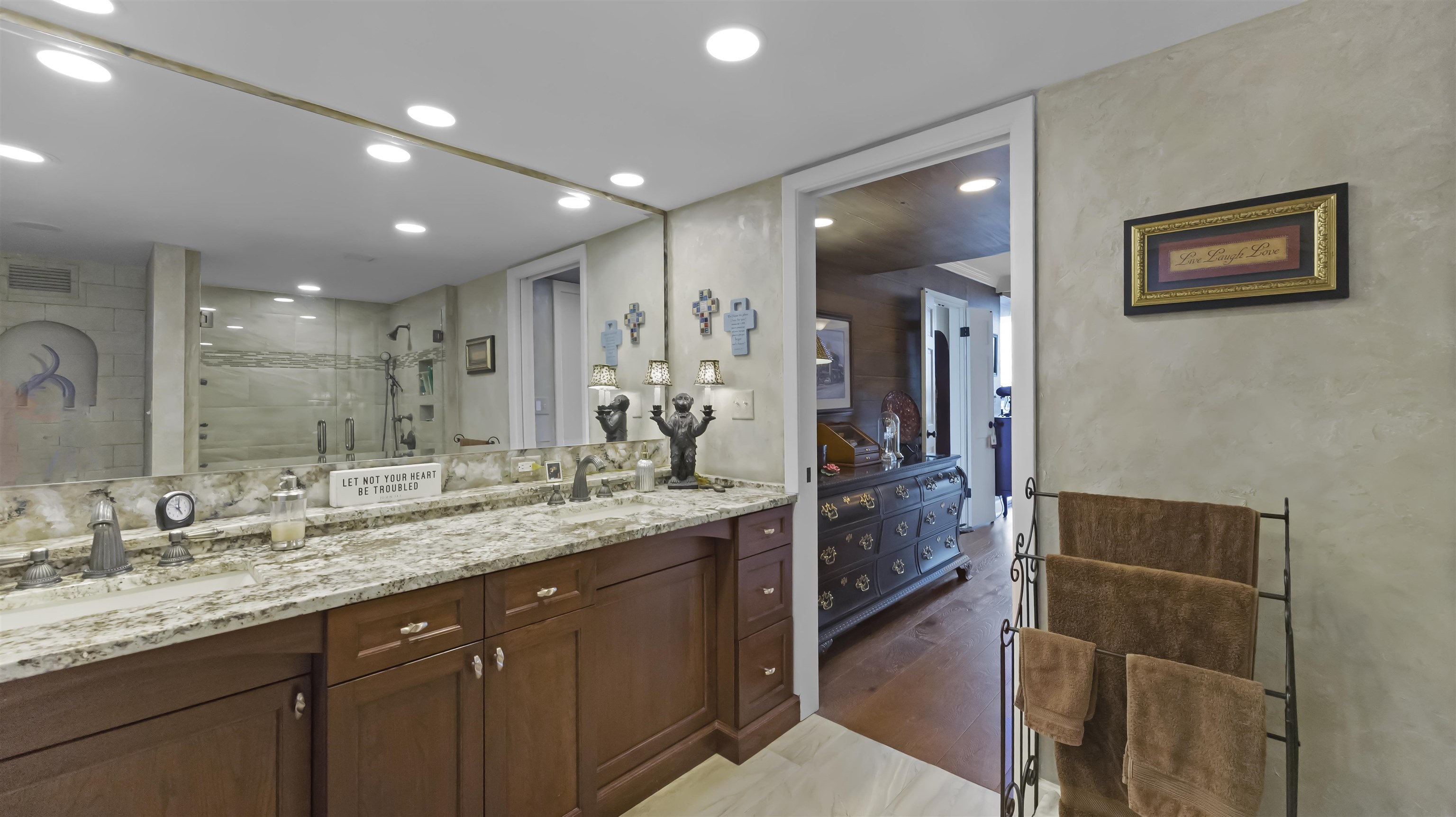 200 Wagner Pl 206 Property Photo 16