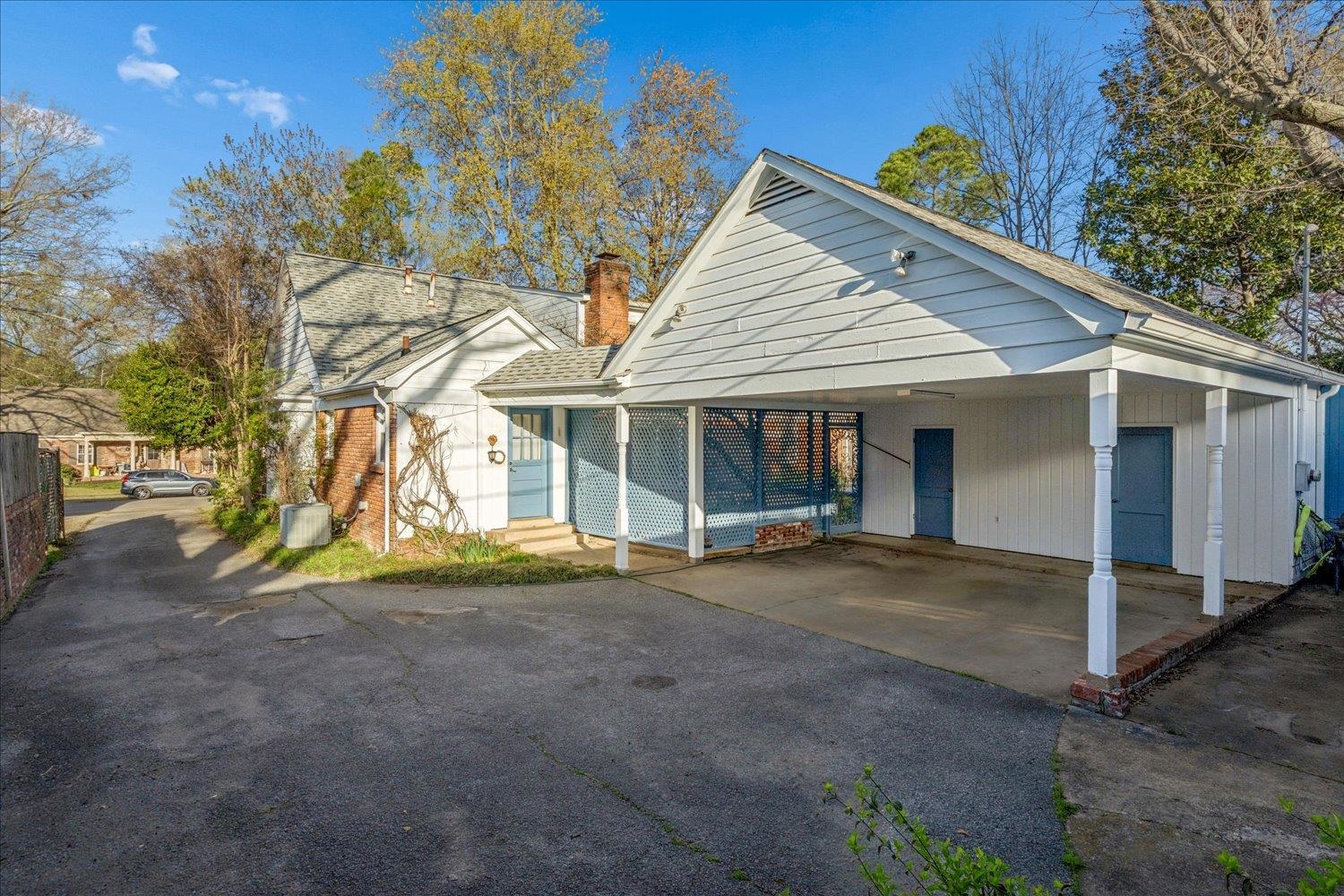130 Greenbriar Dr Property Photo 32