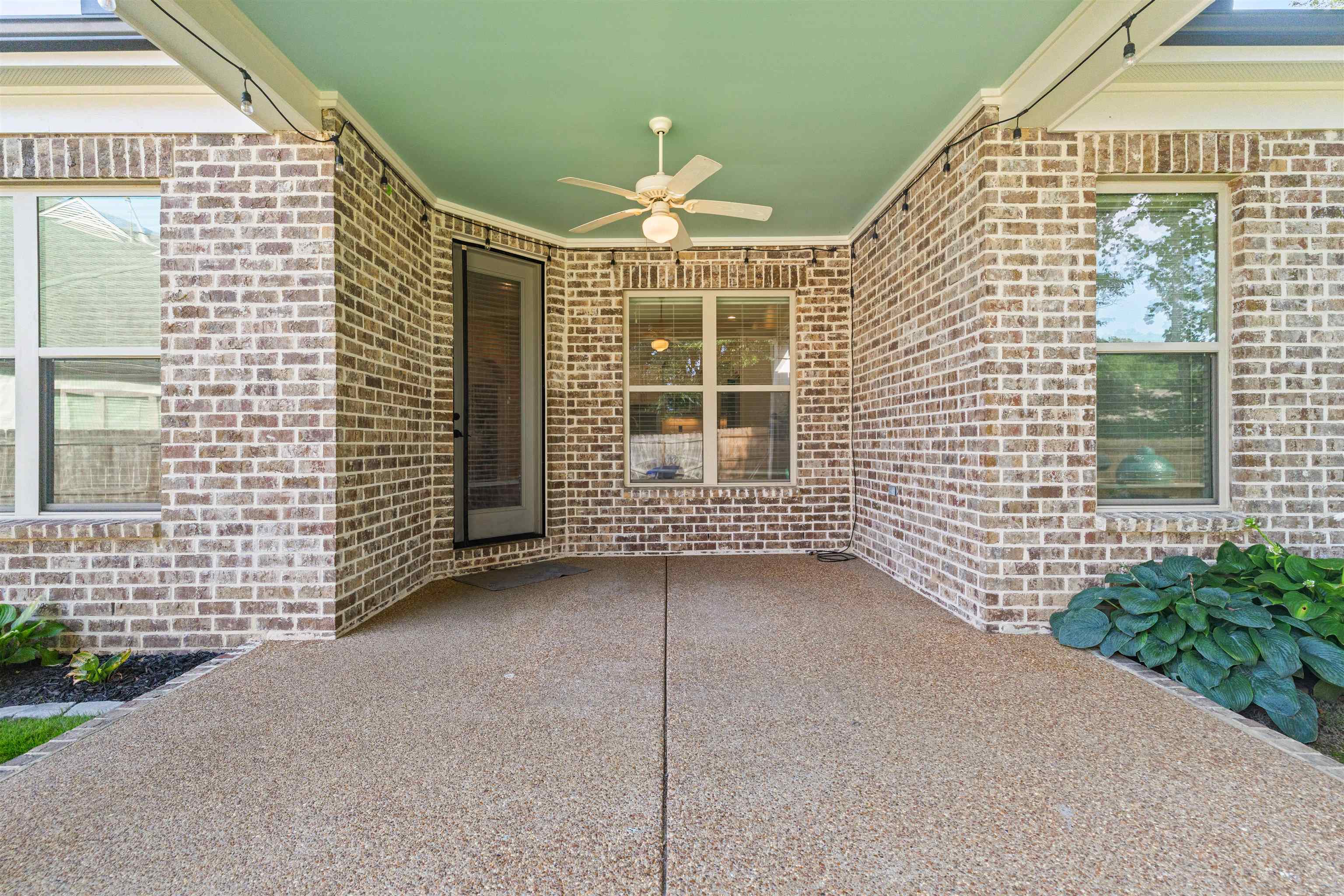 1060 Tuscarora Cv Property Photo 37