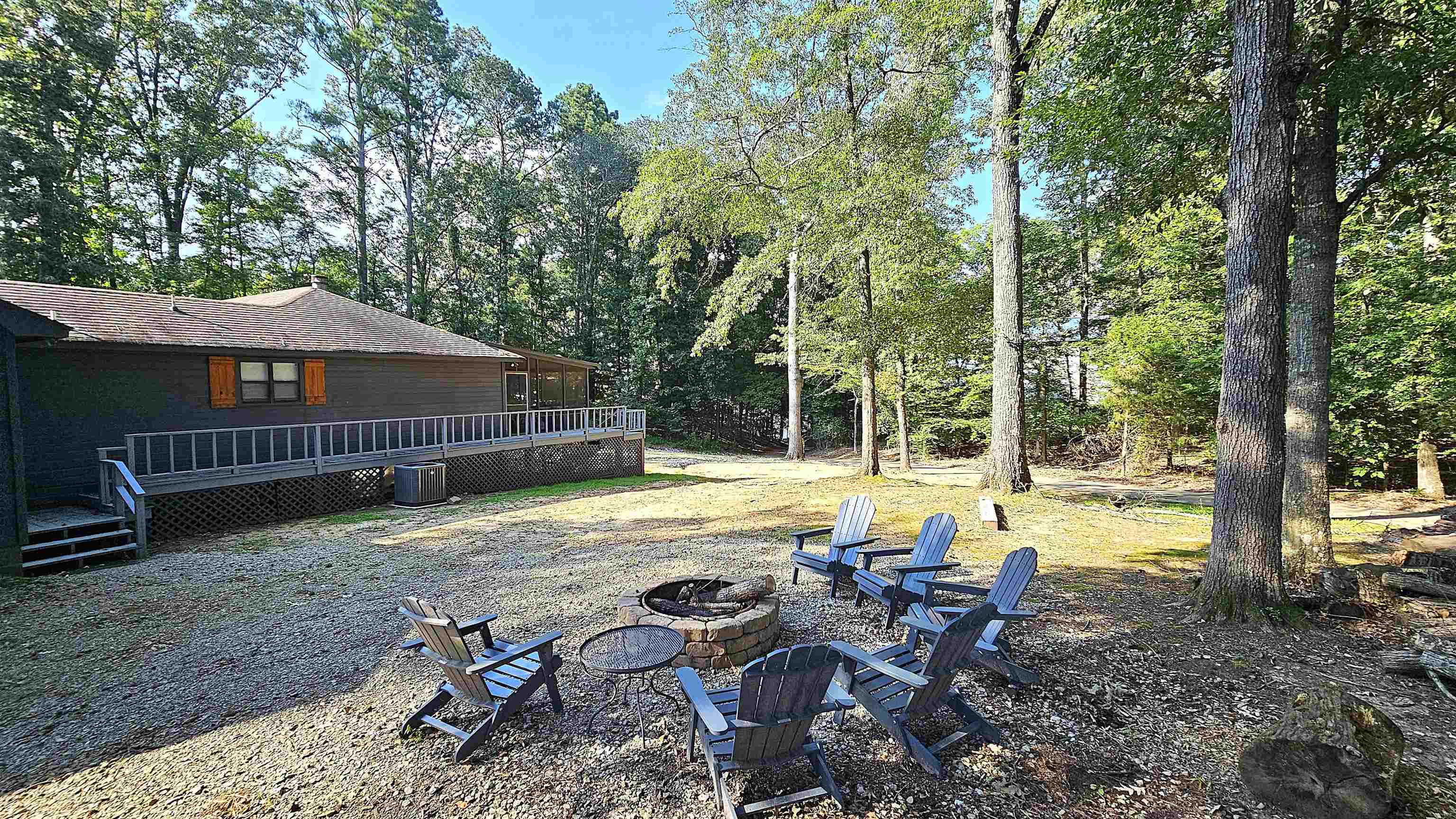 90 Roberts Dr Property Photo 36