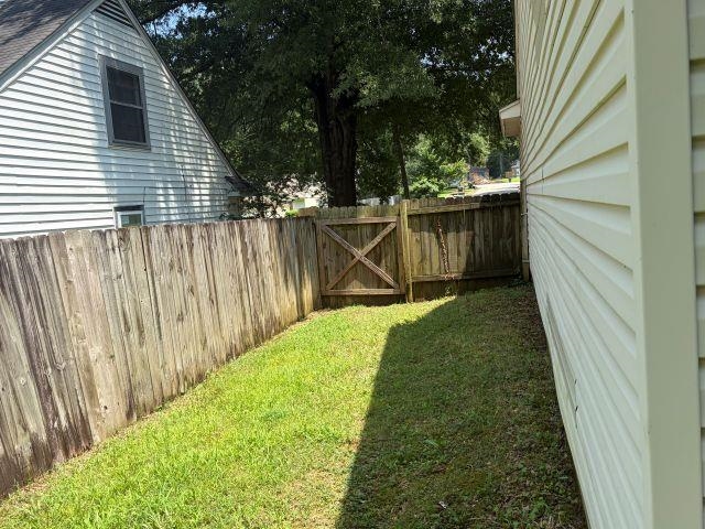 4325 Kerwin Dr Property Photo 3