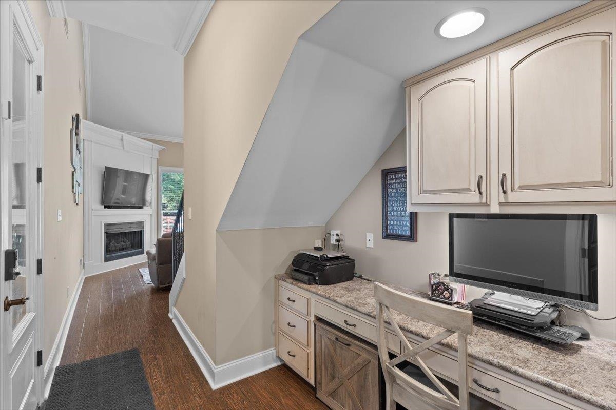 600 Woodsedge Dr Property Photo 14