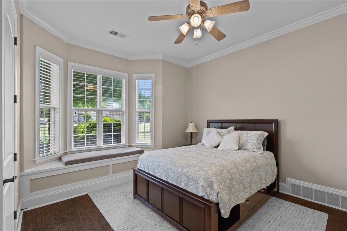 600 Woodsedge Dr Property Photo 20