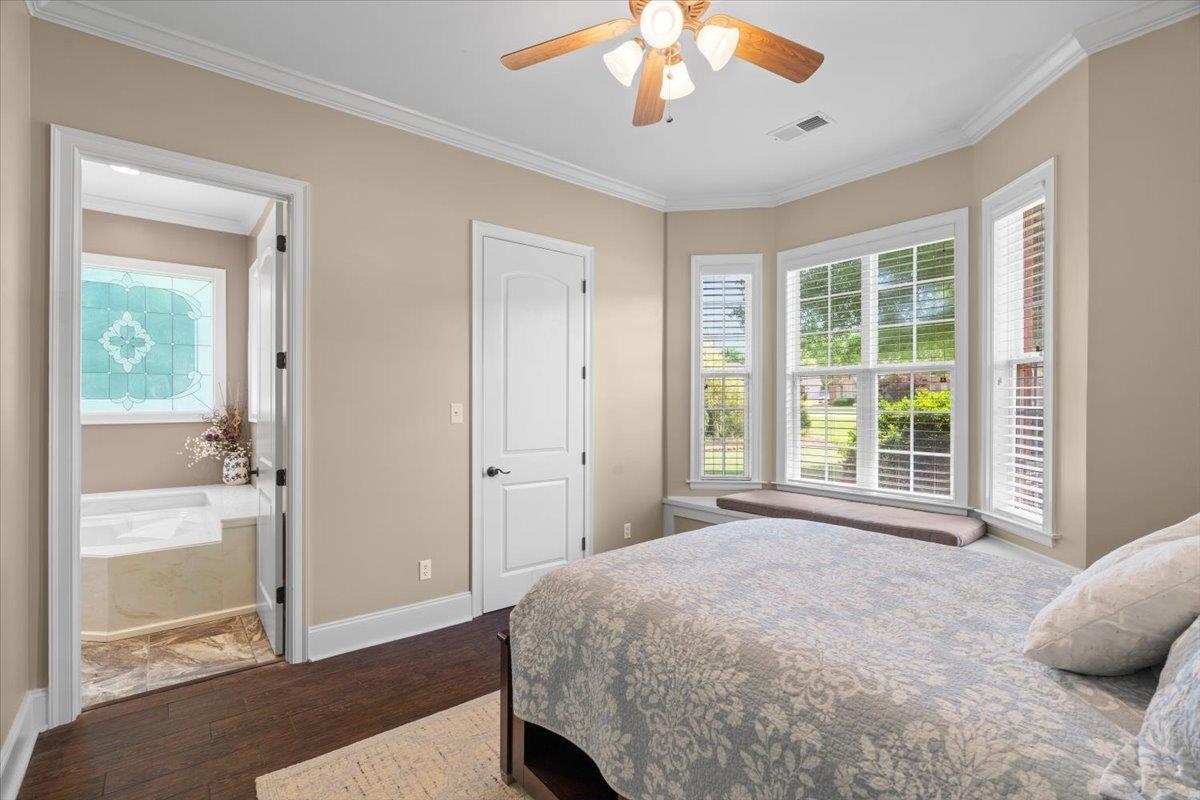 600 Woodsedge Dr Property Photo 21