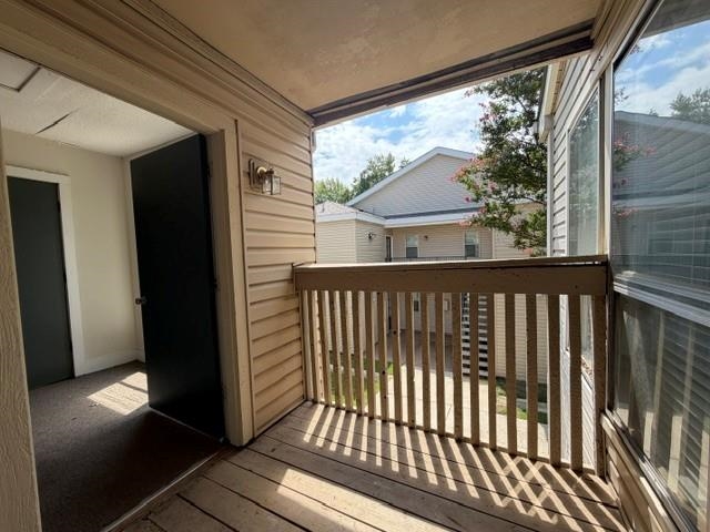 6692 Whispering Oak Pl 2 Property Photo 5