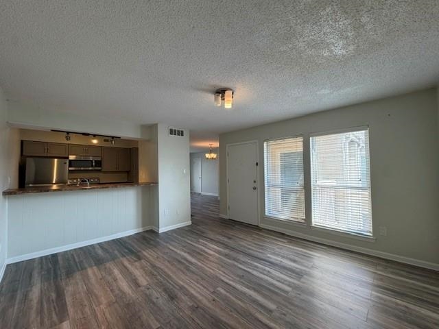 6692 Whispering Oak Pl 2 Property Photo 6