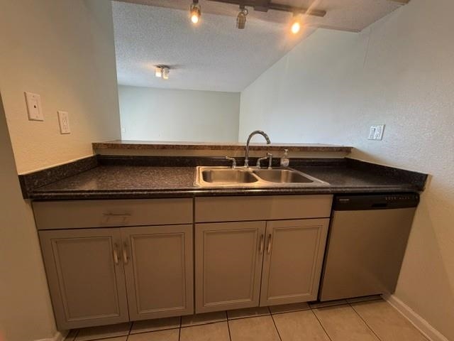 6692 Whispering Oak Pl 2 Property Photo 11