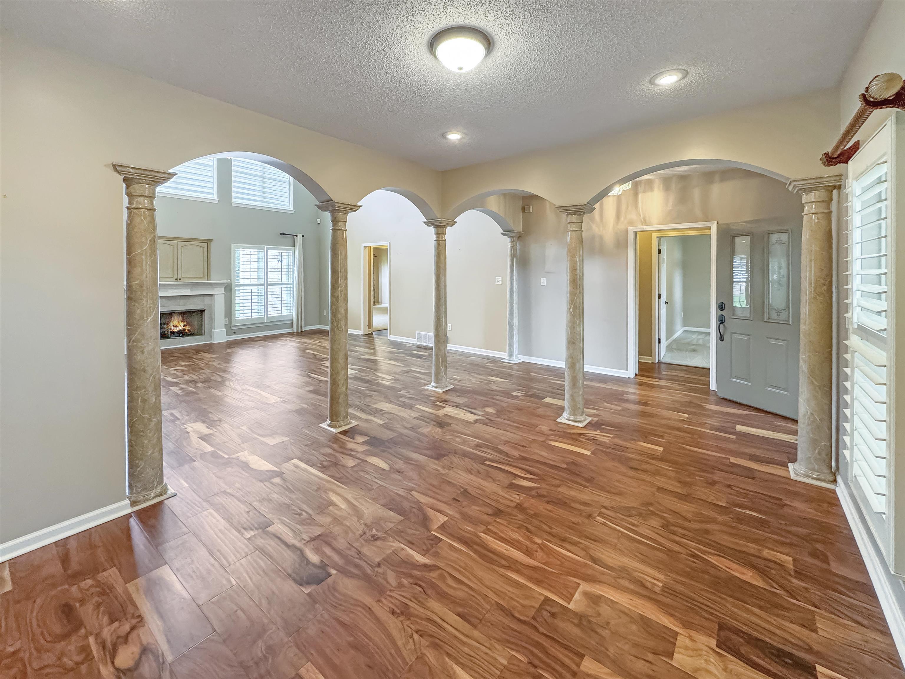 129 Kathy Cir Property Photo 3