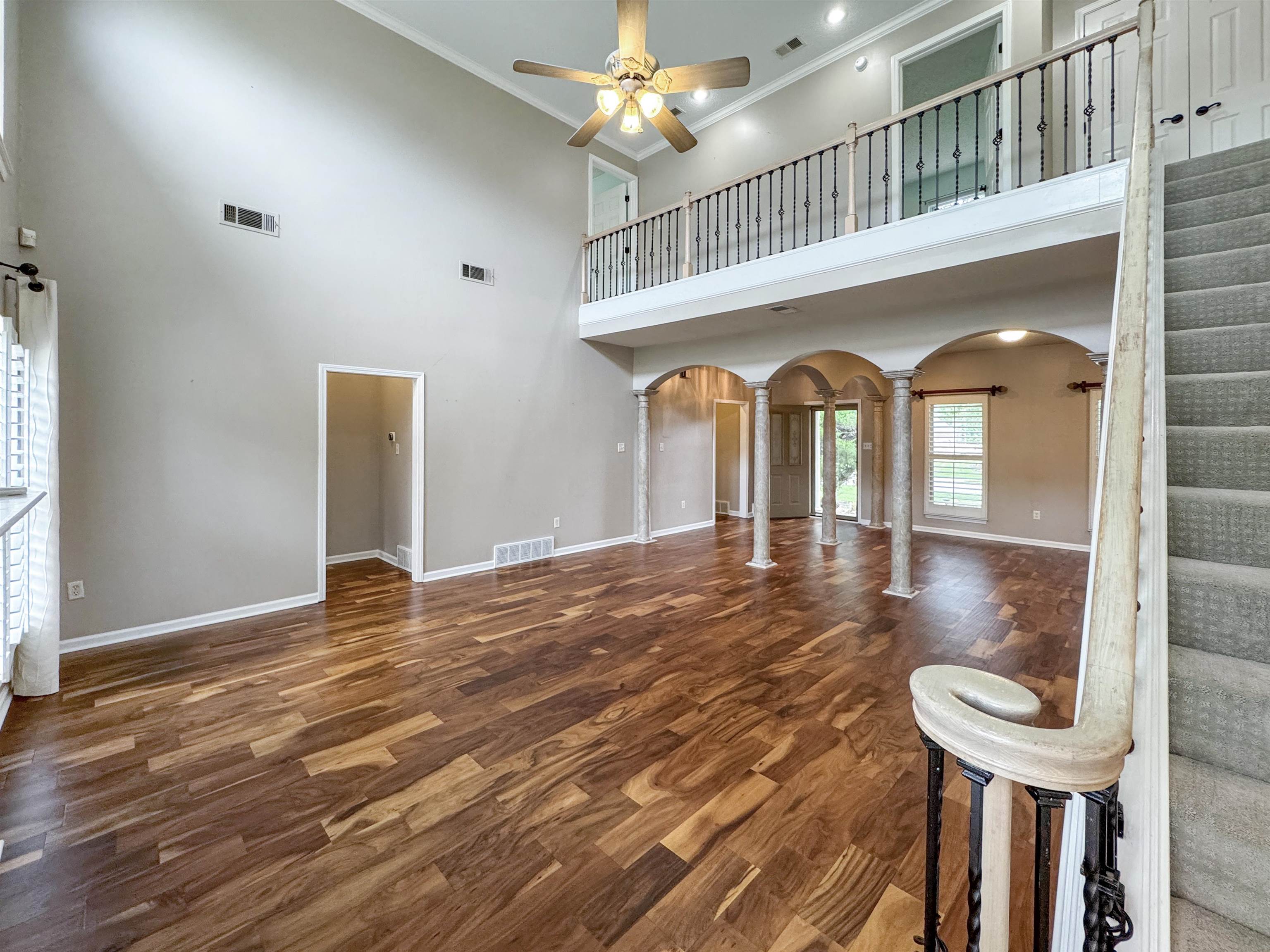 129 Kathy Cir Property Photo 4