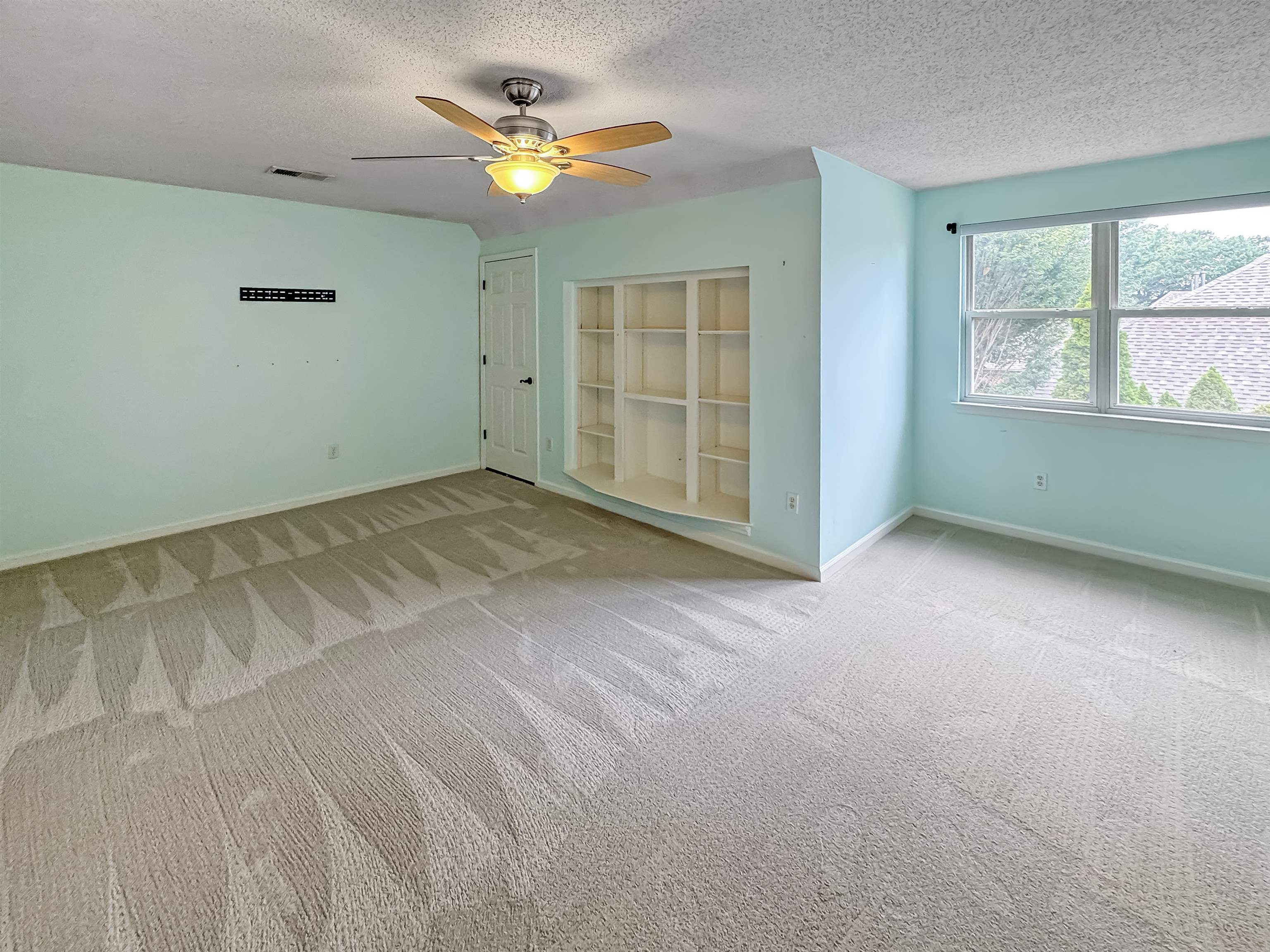129 Kathy Cir Property Photo 36