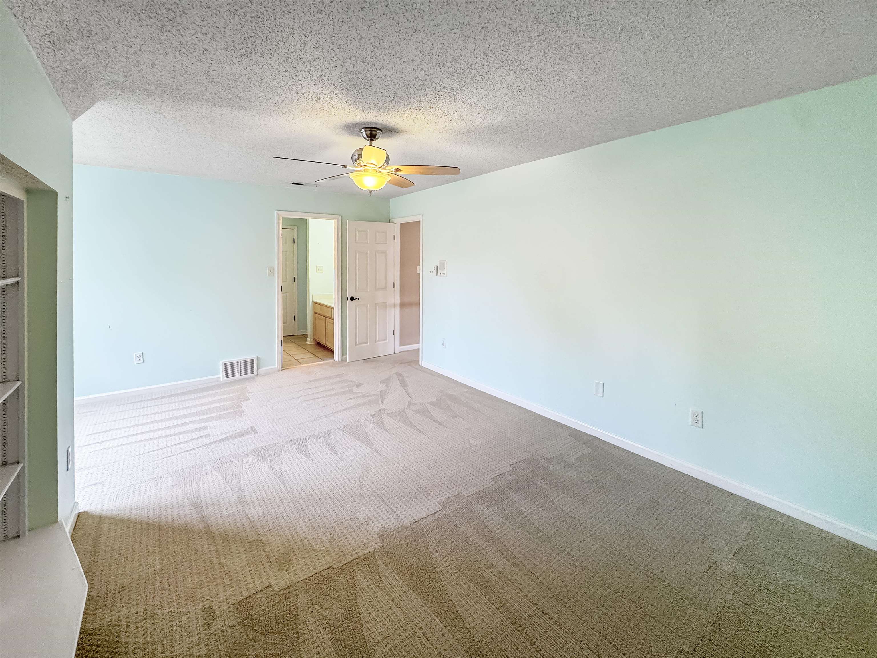 129 Kathy Cir Property Photo 38