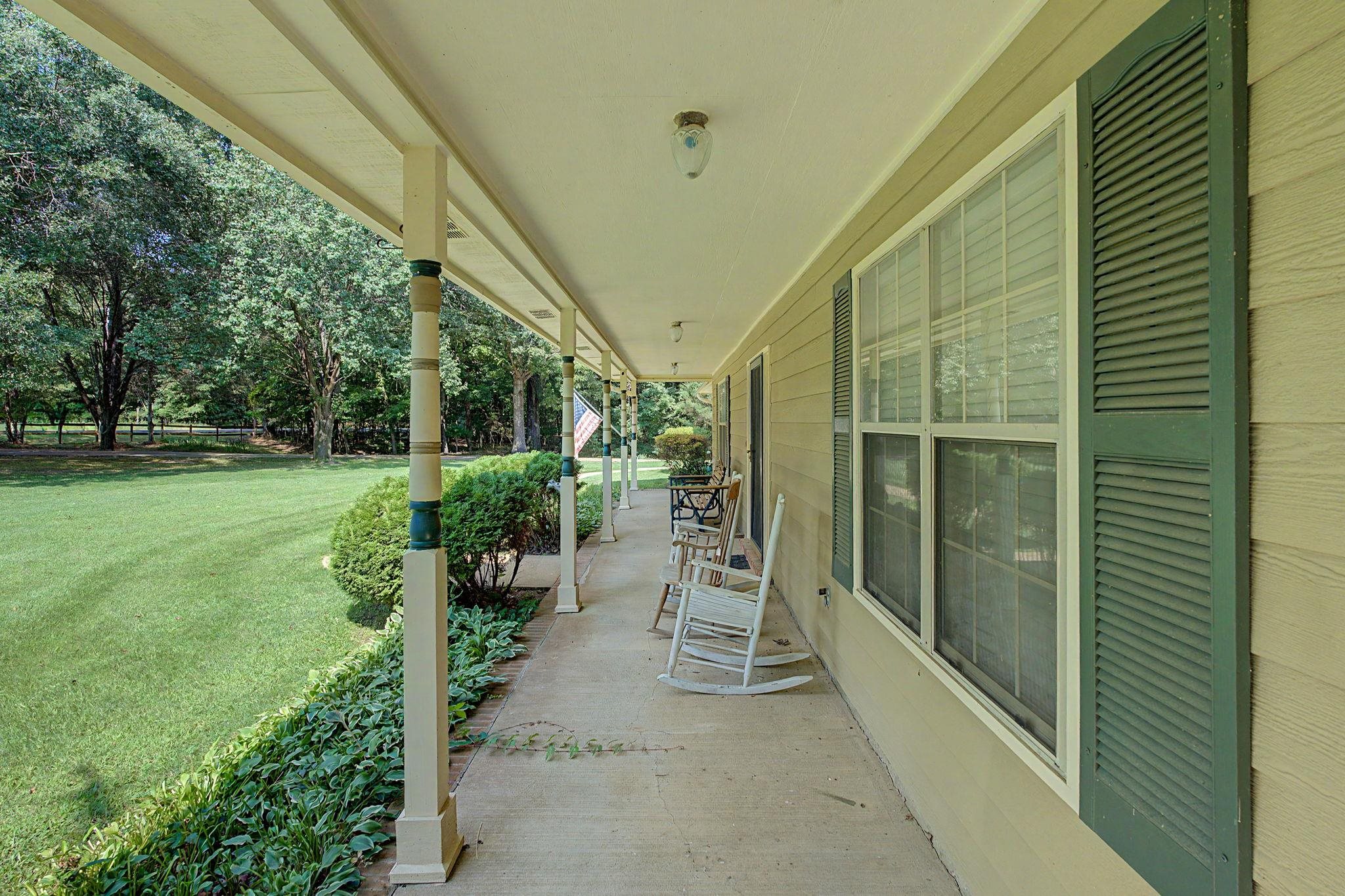 12985 Pine Crest Dr Property Photo 7
