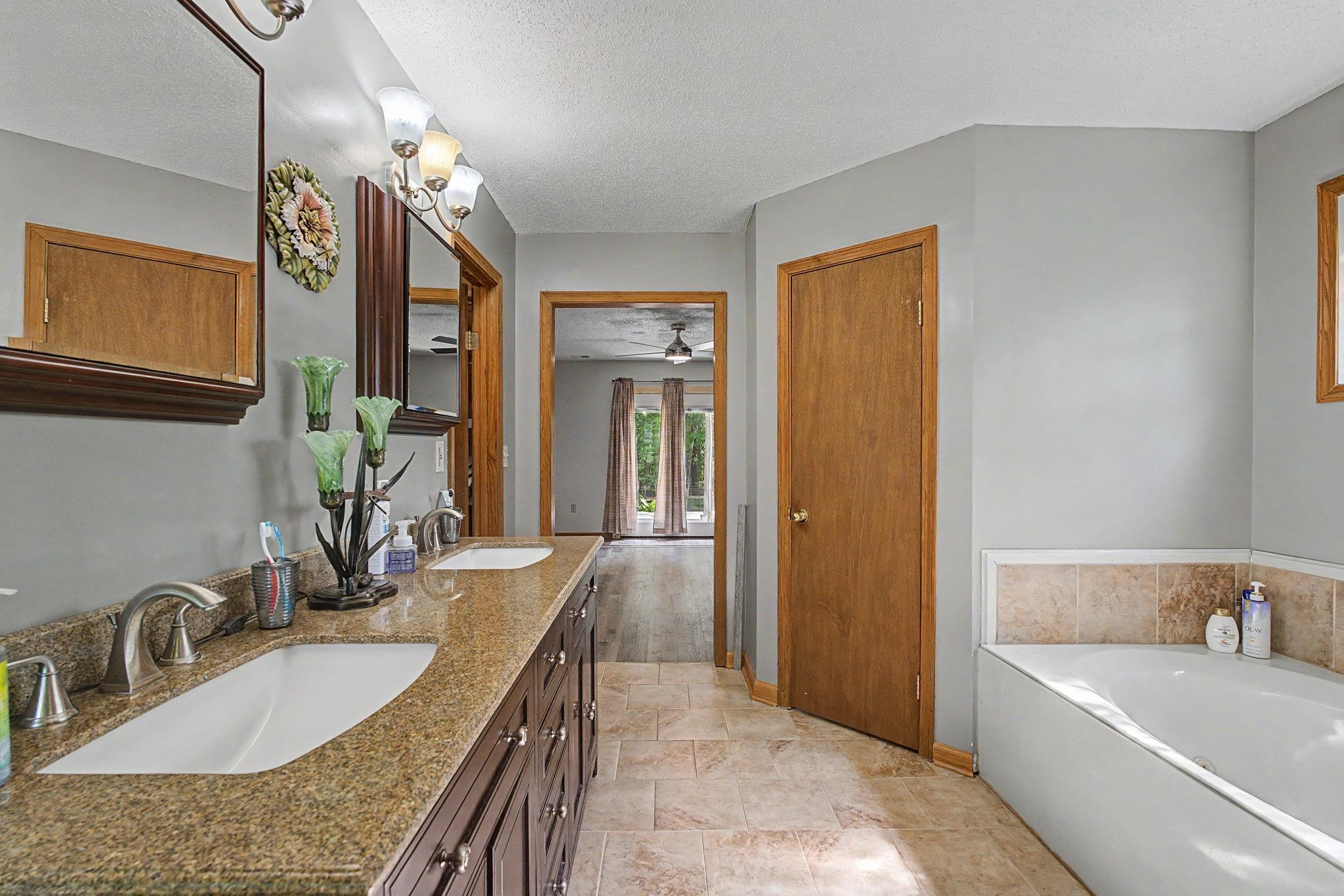12985 Pine Crest Dr Property Photo 20