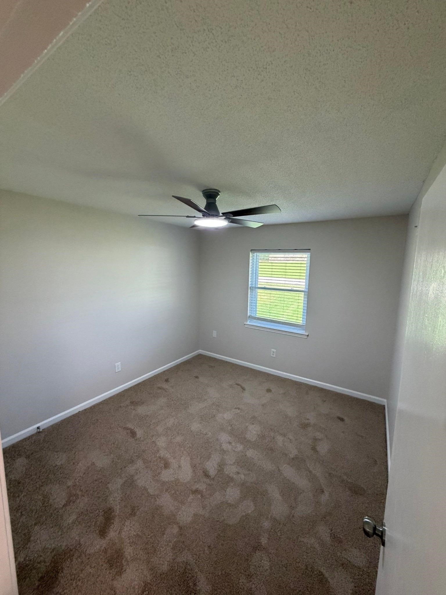 3090 Spring Hill Dr Property Photo 17