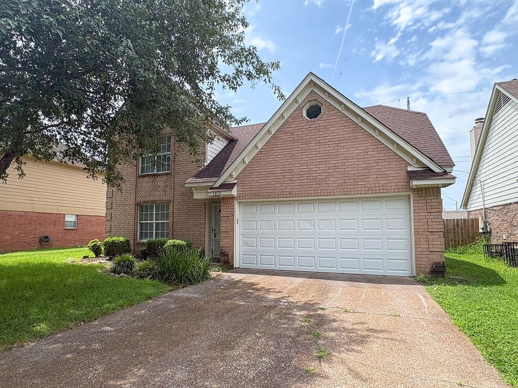 1819 Black Bear Cir W Property Photo 2