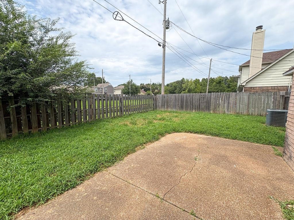 1819 Black Bear Cir W Property Photo 24