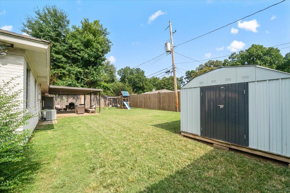4117 Hilldale Ave Property Photo 26