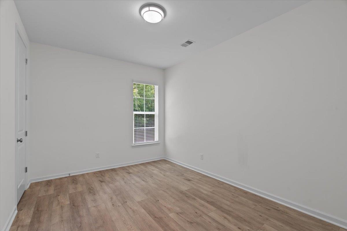 4998 Farmland Way Property Photo 17