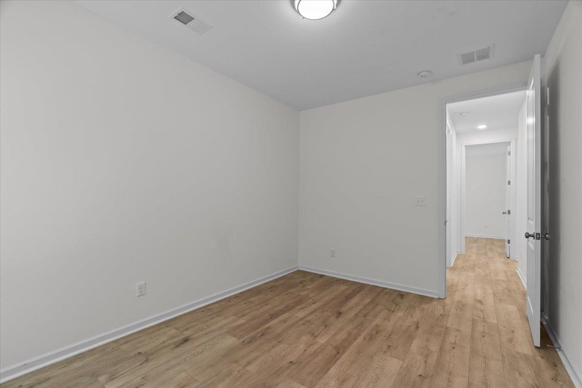 4998 Farmland Way Property Photo 18