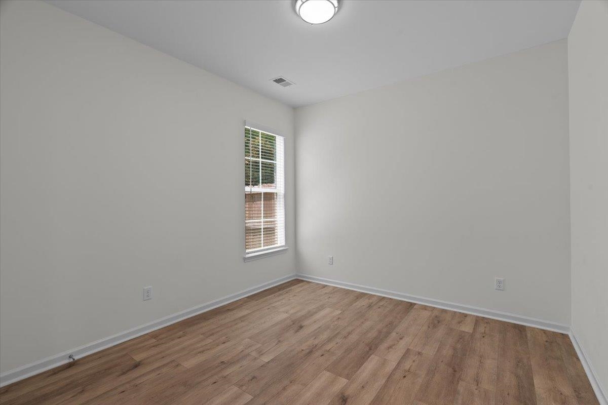 4998 Farmland Way Property Photo 20