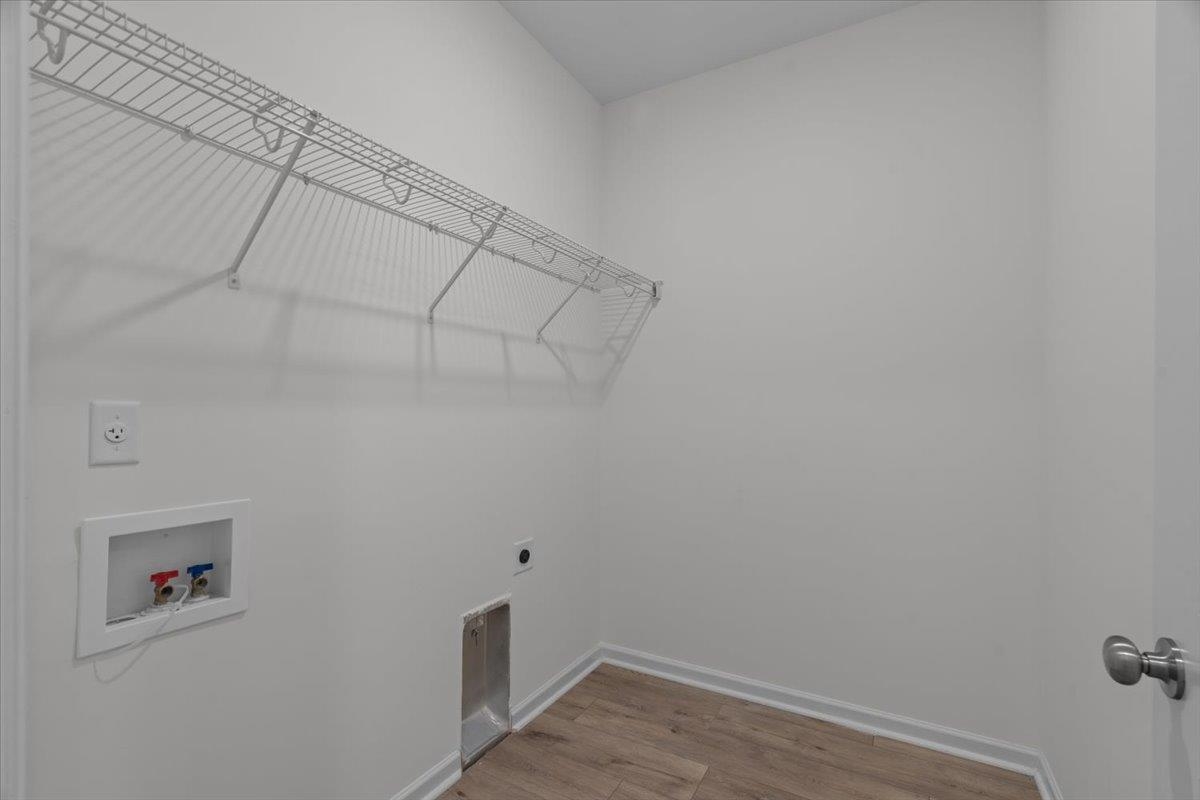 4998 Farmland Way Property Photo 22