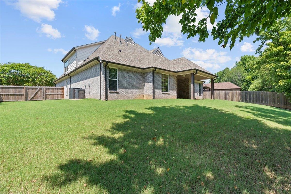 4998 Farmland Way Property Photo 30