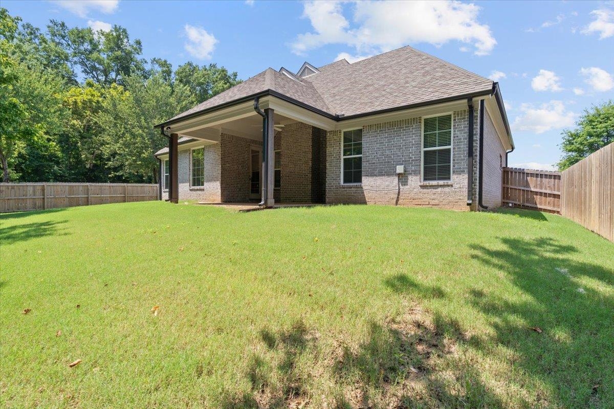 4998 Farmland Way Property Photo 32