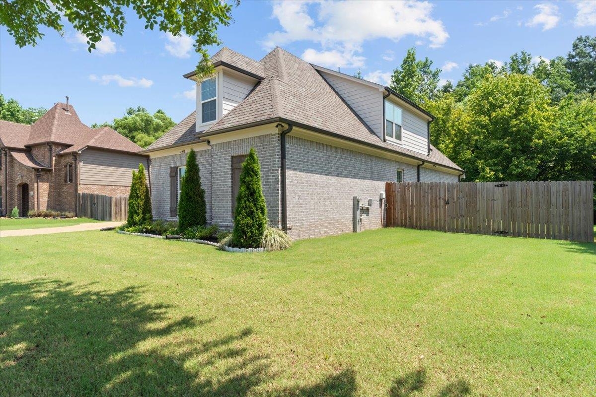 4998 Farmland Way Property Photo 34