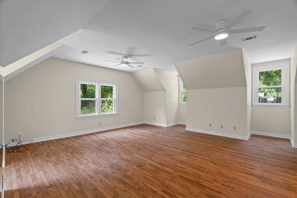 1221 Oak River Rd Property Photo 31