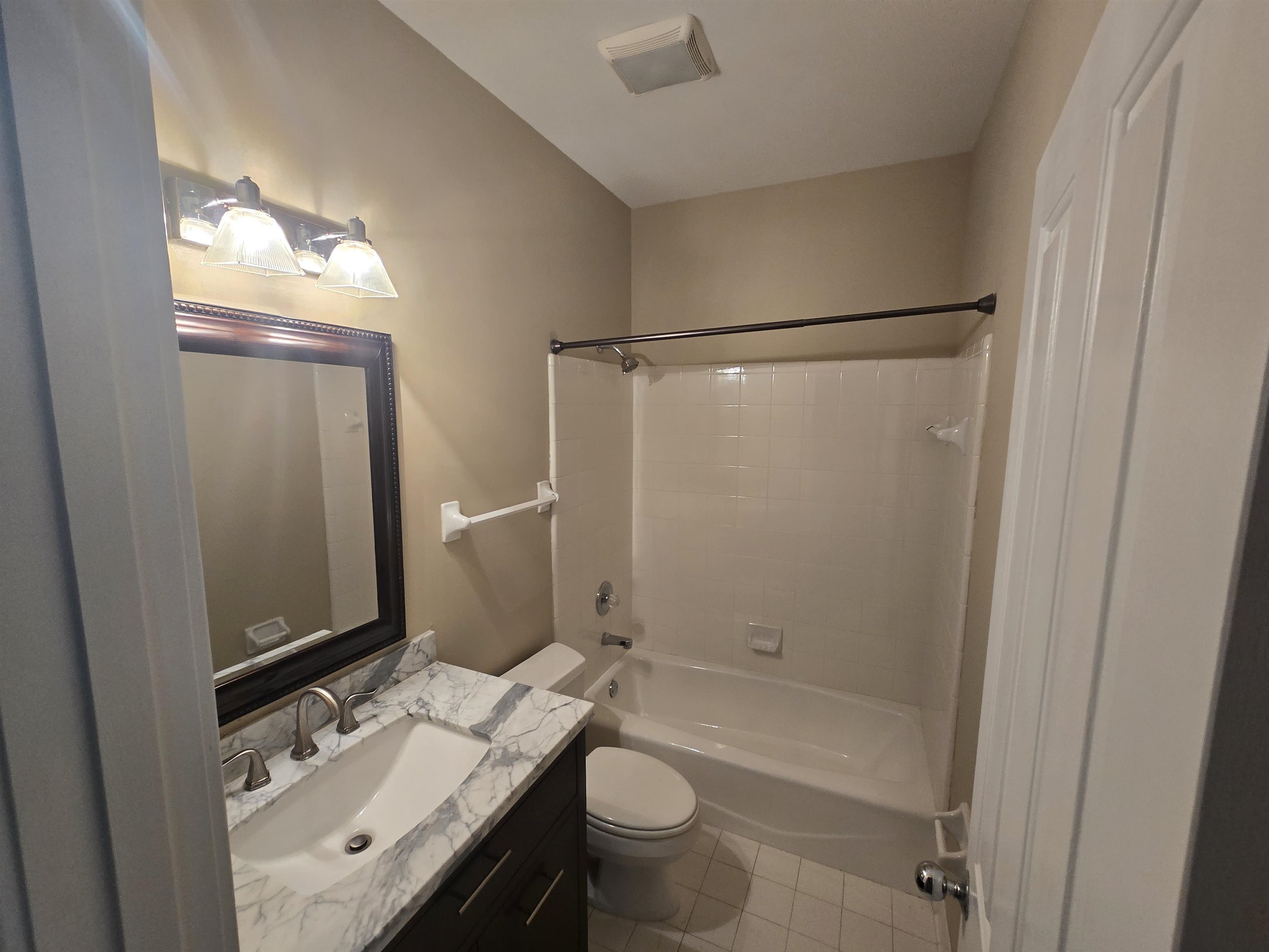 113 Village Ln Property Photo 16