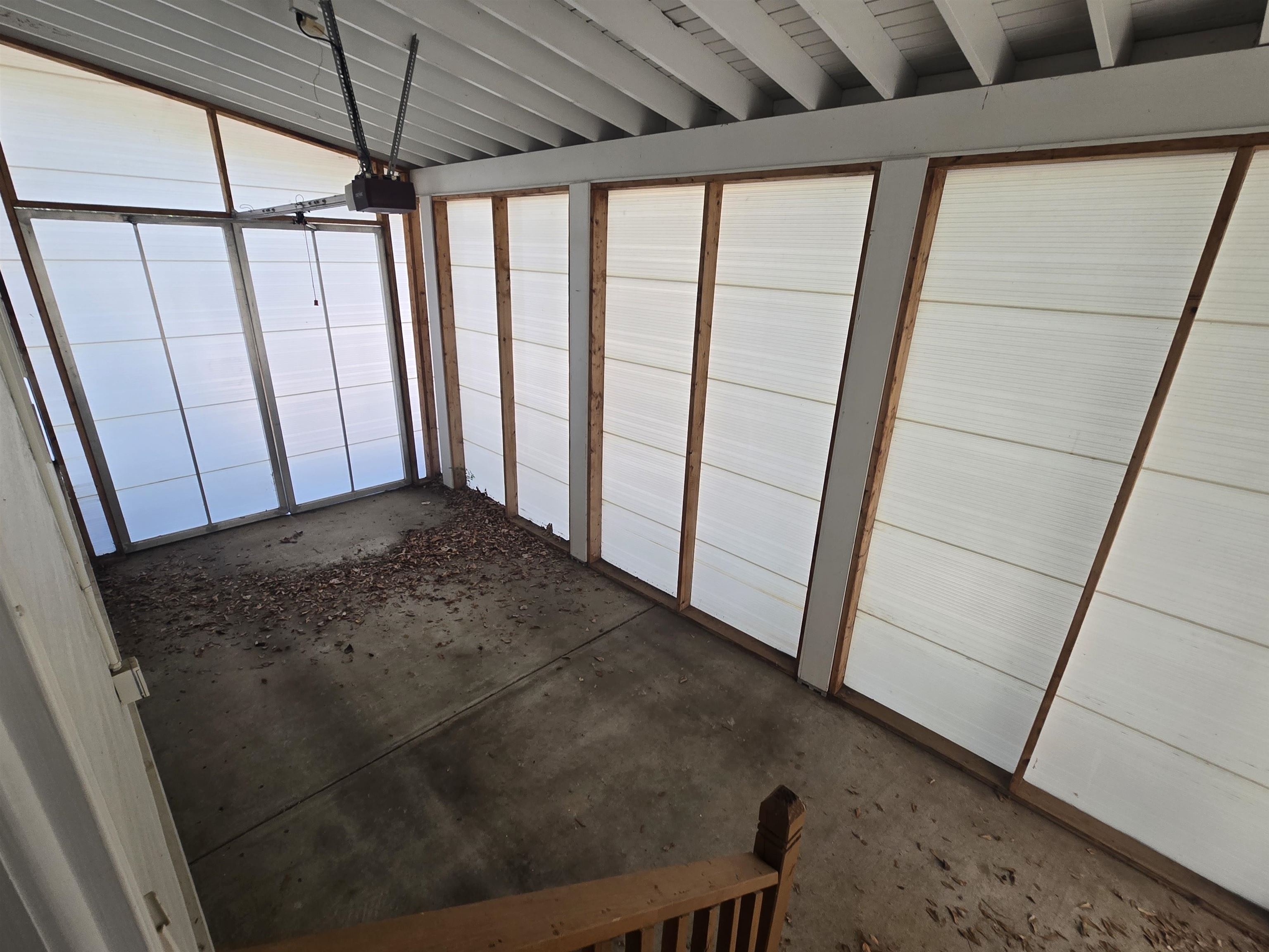 113 Village Ln Property Photo 22