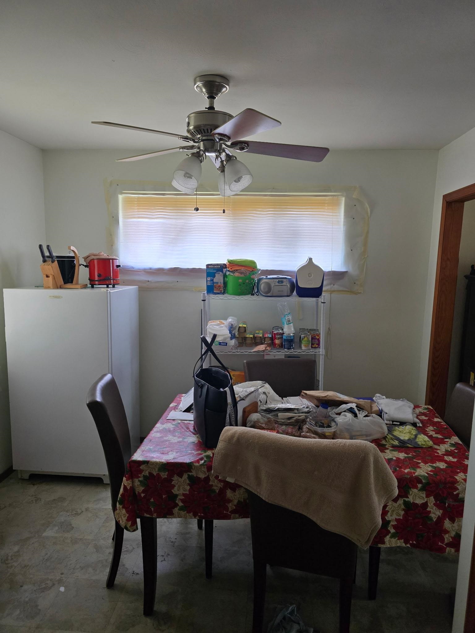 1713 Foster Ave Property Photo 3