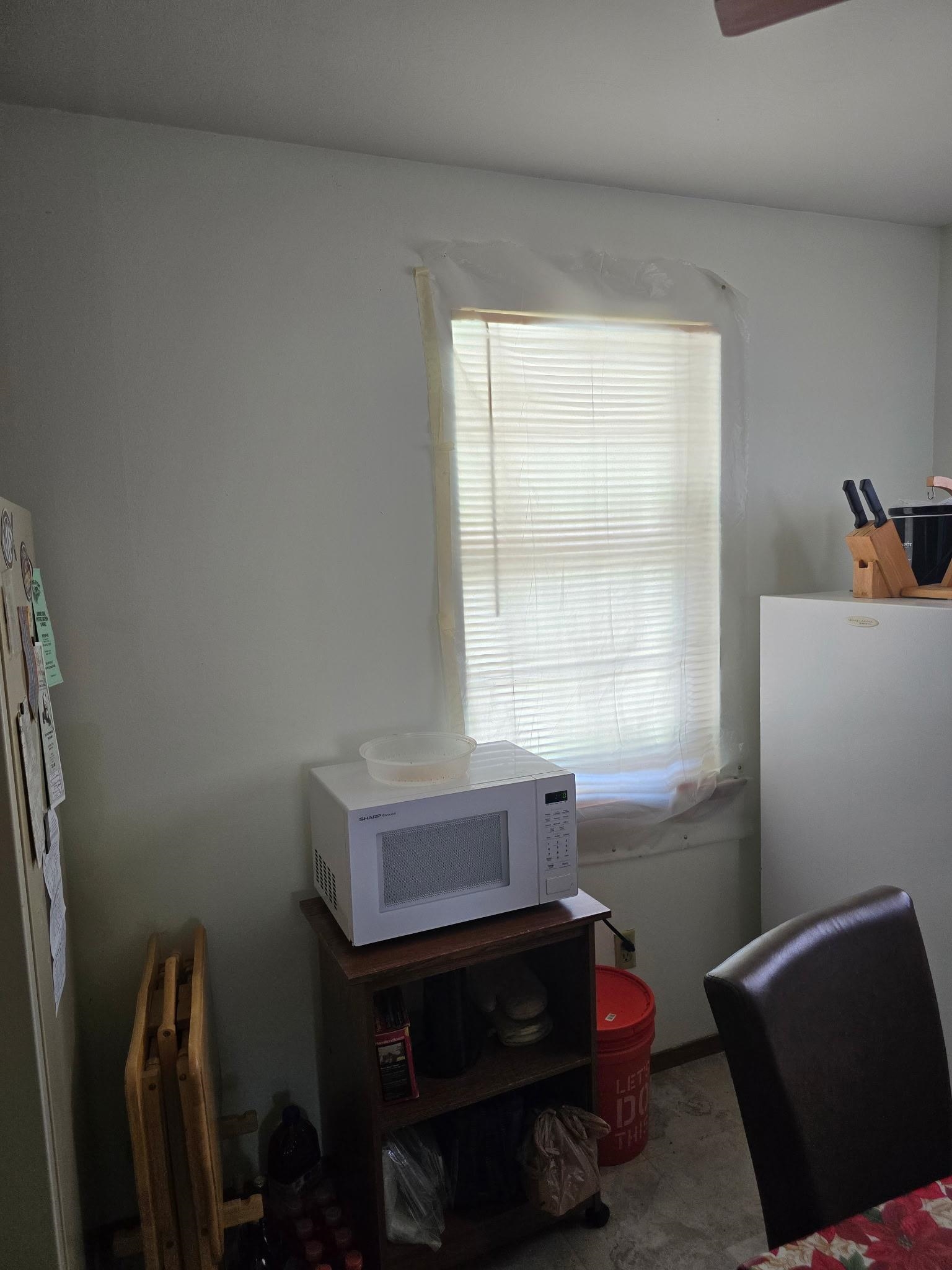 1713 Foster Ave Property Photo 6