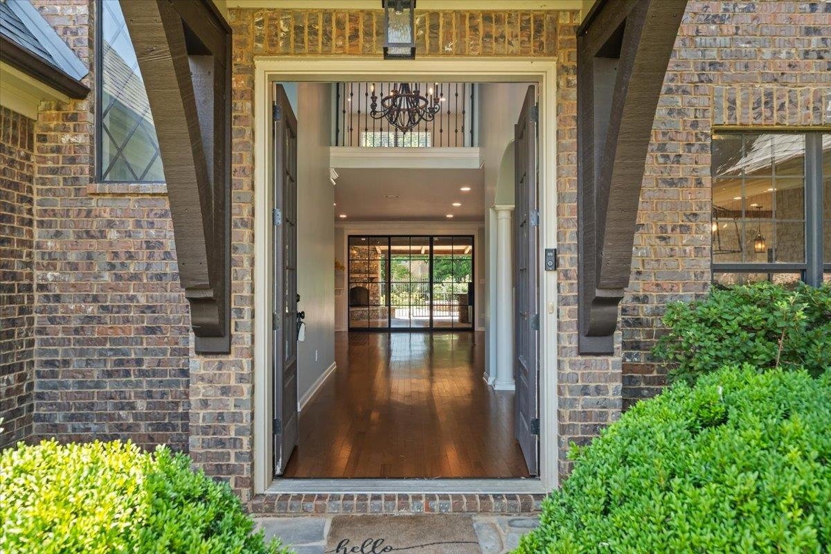 6257 Willow Walk Way Property Photo 9