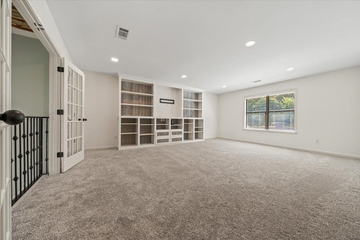 6257 Willow Walk Way Property Photo 29