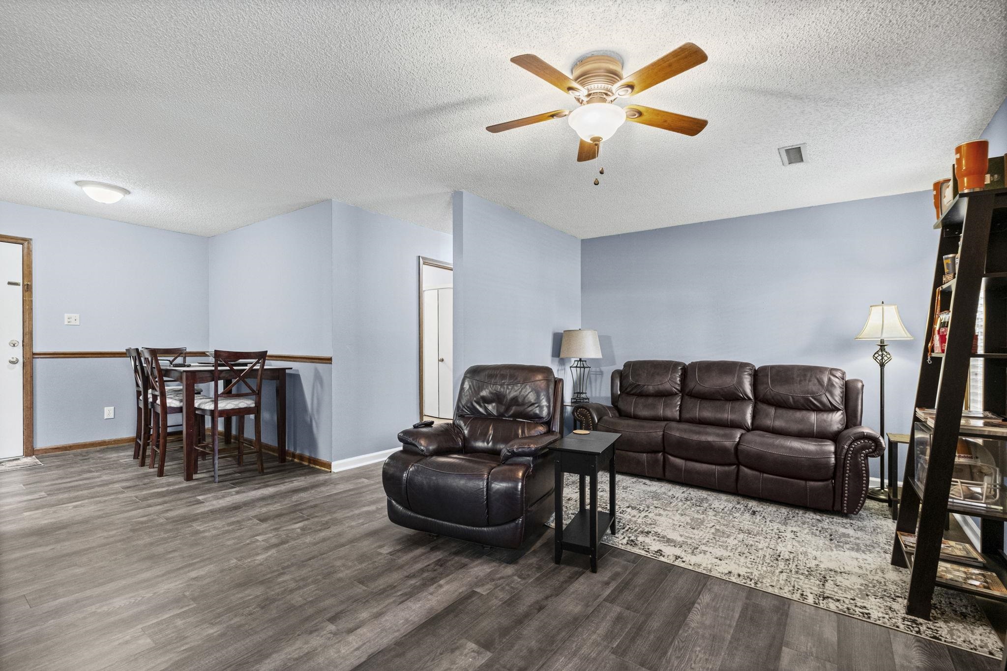 11 Allen St Property Photo 2