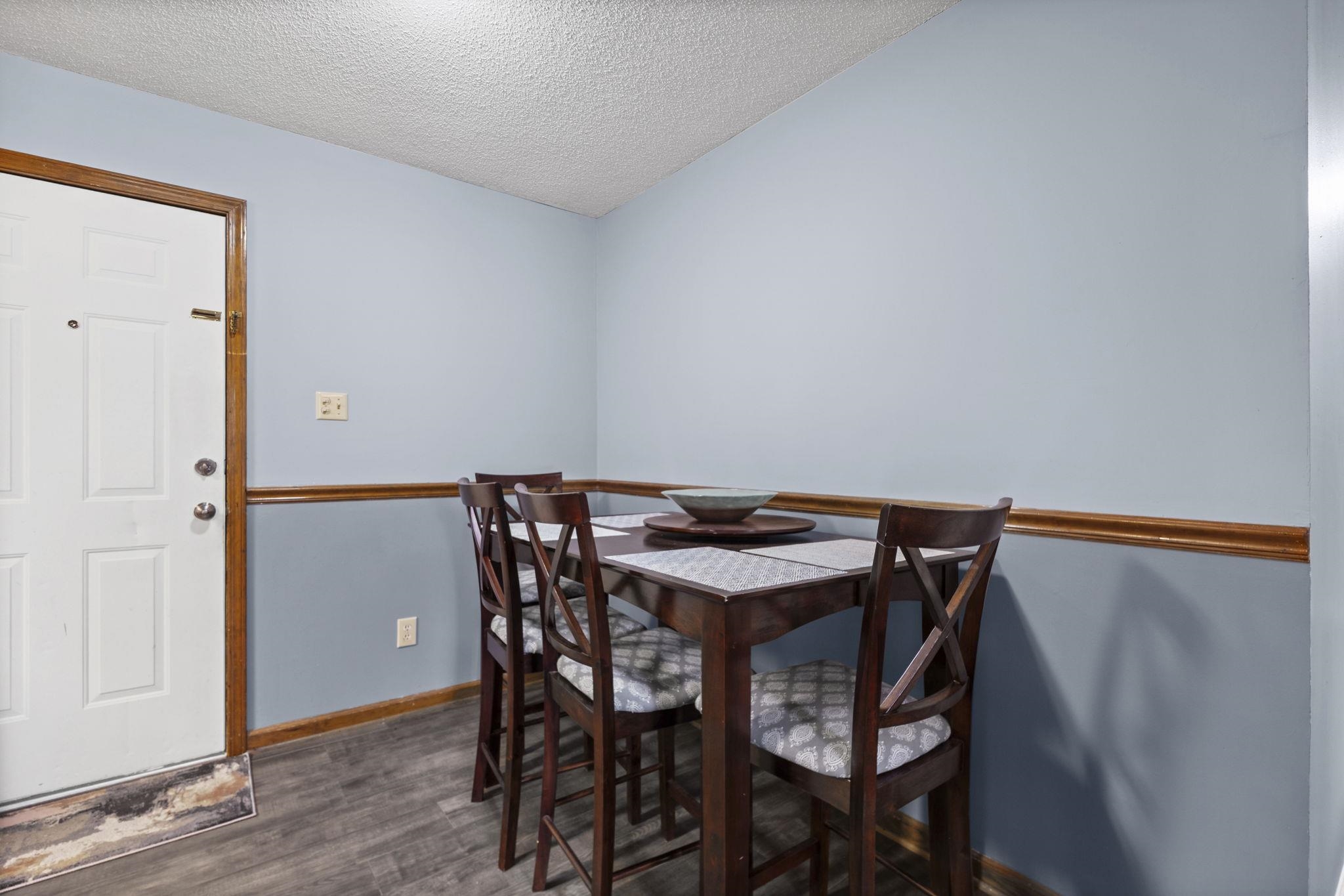 11 Allen St Property Photo 8