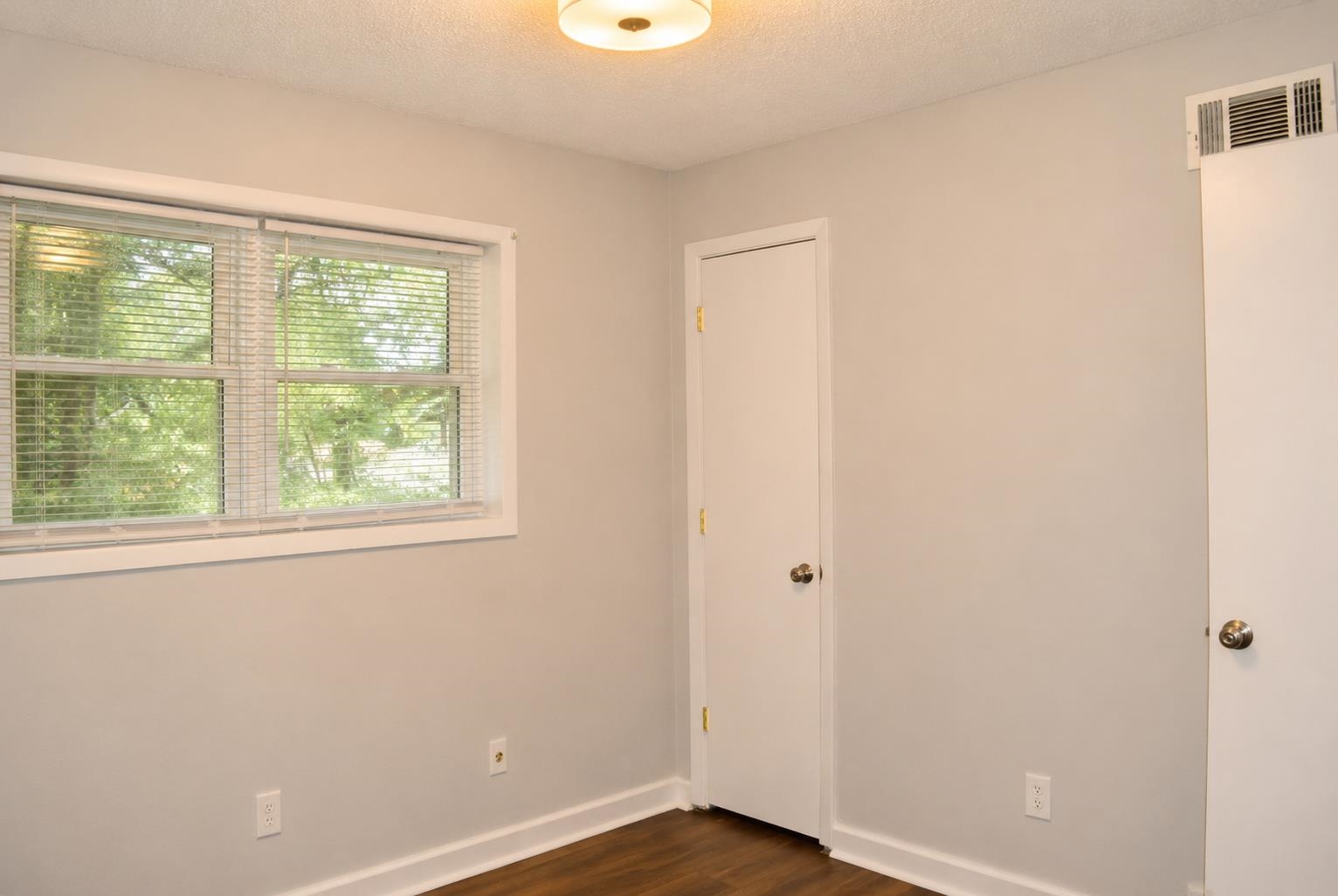 387 Quinn Rd Property Photo 15